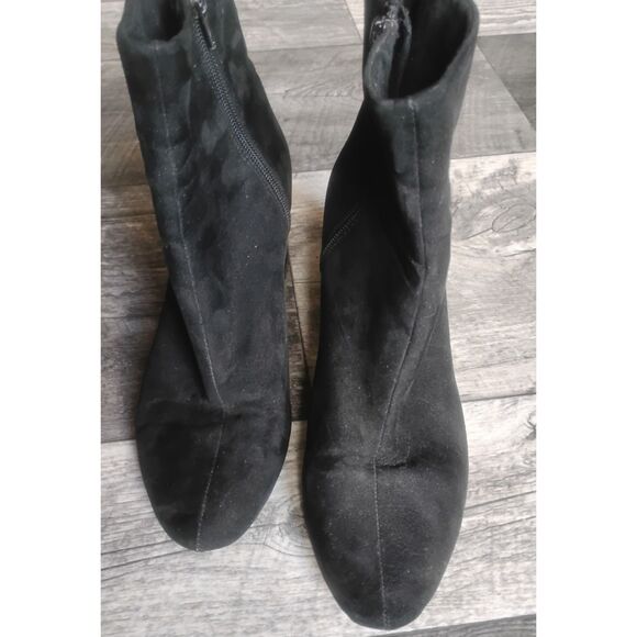 Pull & Bear Women's Size 38 US Size 7.5 Rose Black Suede Boots - Picture 3 of 8